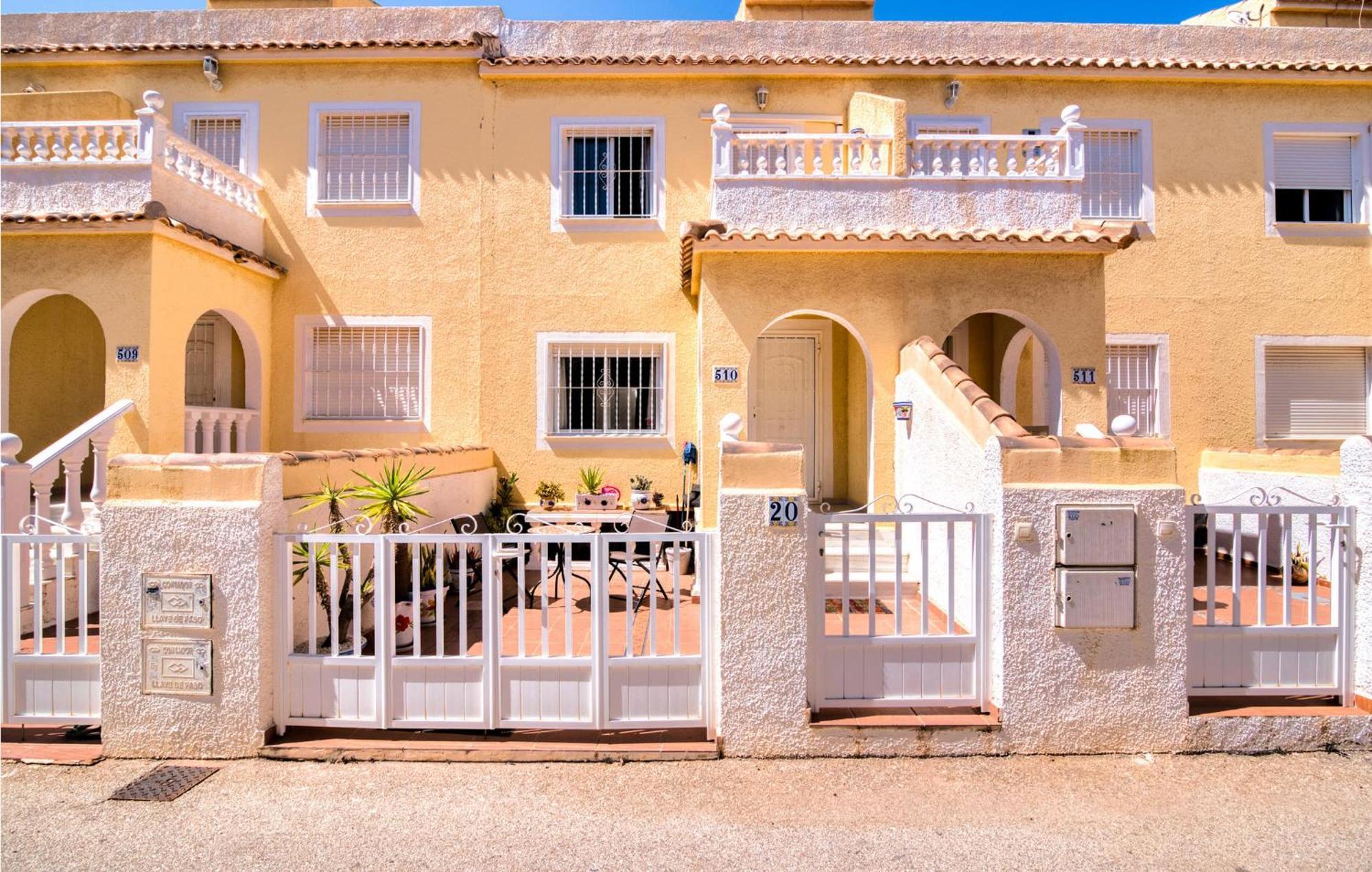 Gorgeous Home In Santa Pola With Wifi Exteriör bild