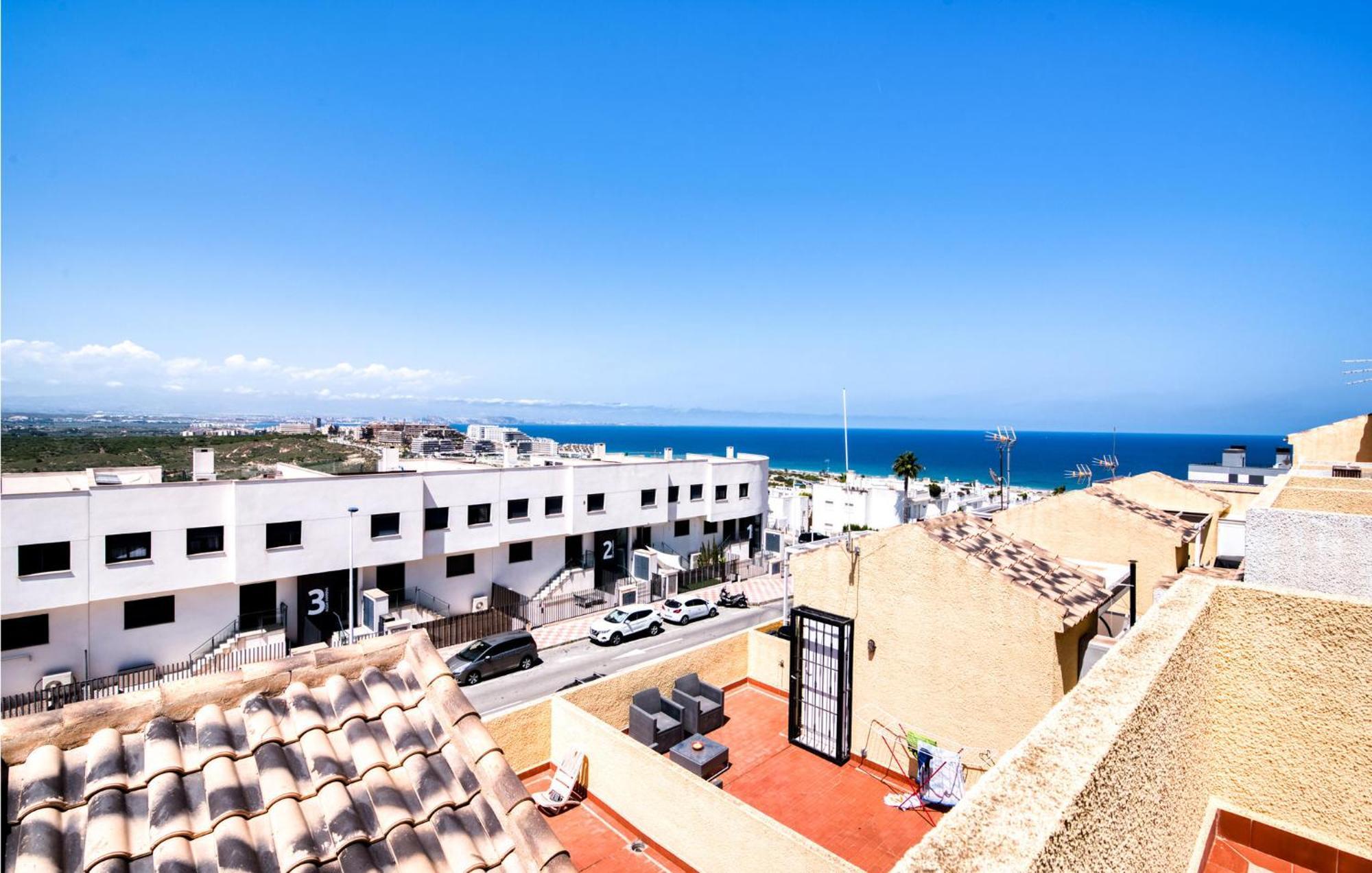 Gorgeous Home In Santa Pola With Wifi Exteriör bild